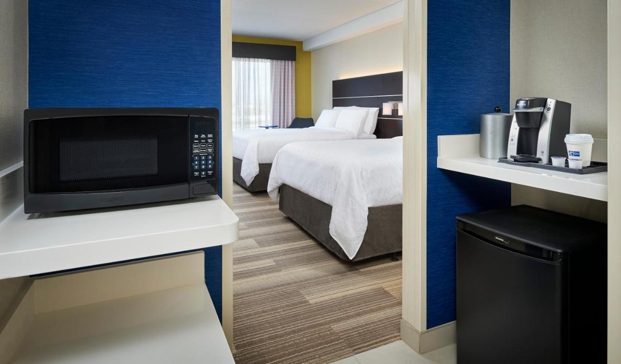 Holiday Inn Express & Suites Windsor East - Lakeshore By Ihg Tecumseh Exterior foto